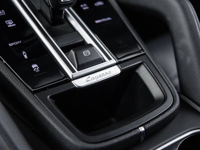 2023 Porsche Cayenne S Platinum Edition