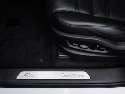 2023 Porsche Cayenne S Platinum Edition