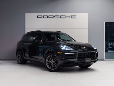 2023 Porsche Cayenne S Platinum Edition