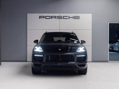 2023 Porsche Cayenne S Platinum Edition