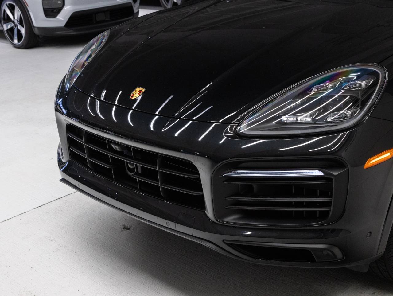 2023 Porsche Cayenne S Platinum Edition