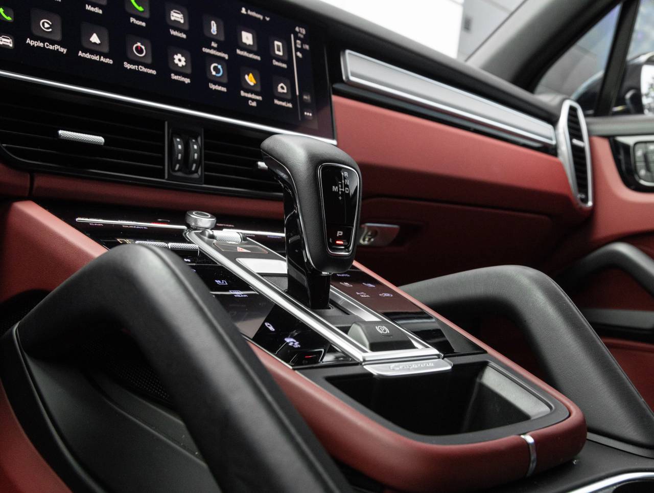 2023 Porsche Cayenne S Platinum Edition
