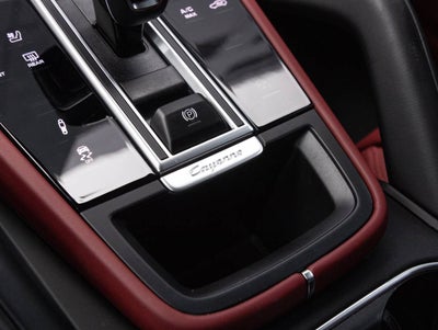 2023 Porsche Cayenne S Platinum Edition