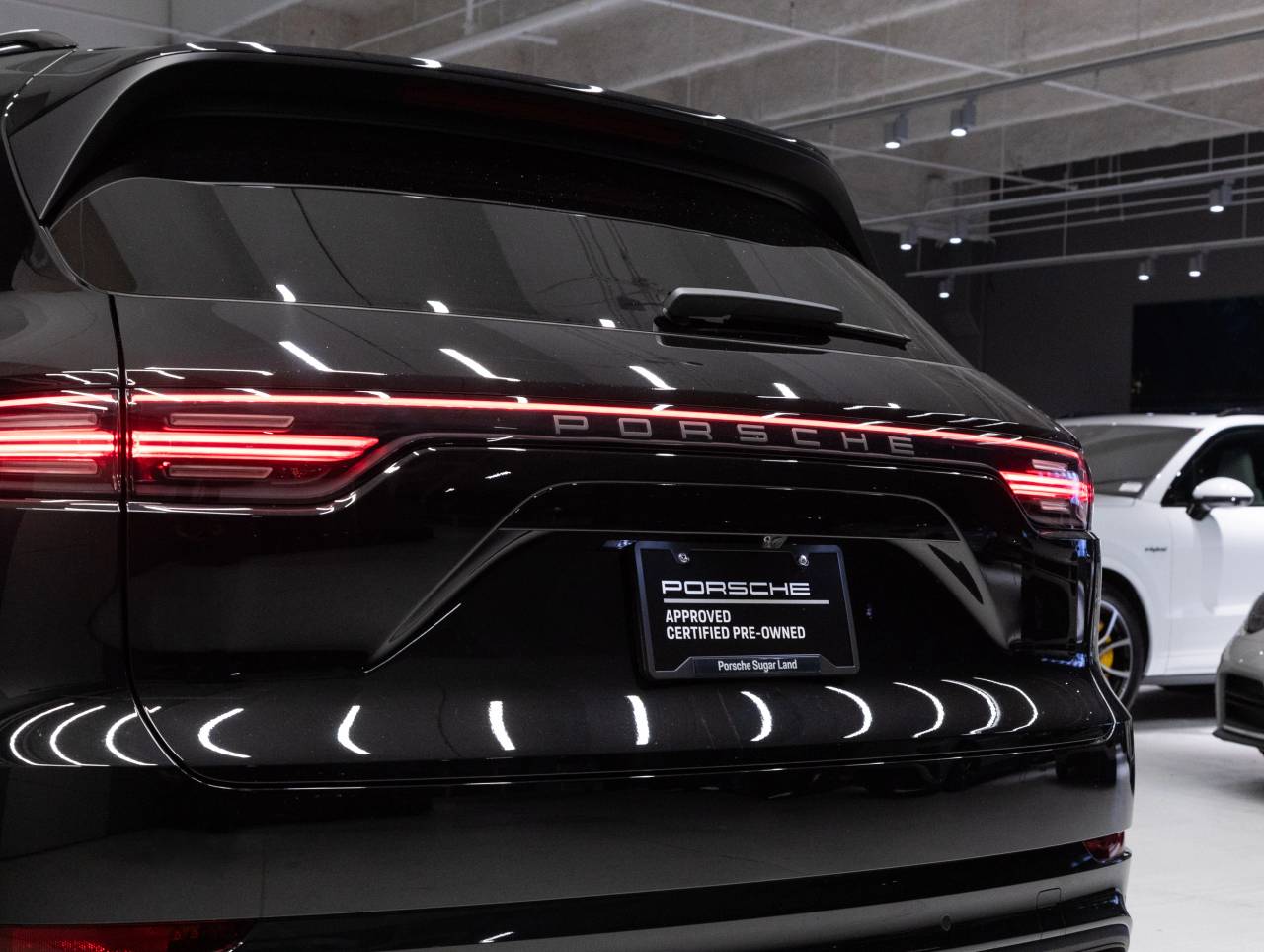 2023 Porsche Cayenne S Platinum Edition
