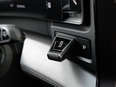 2026 Porsche Cayenne Cayenne S Electric