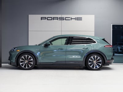 2026 Porsche Cayenne Cayenne S Electric