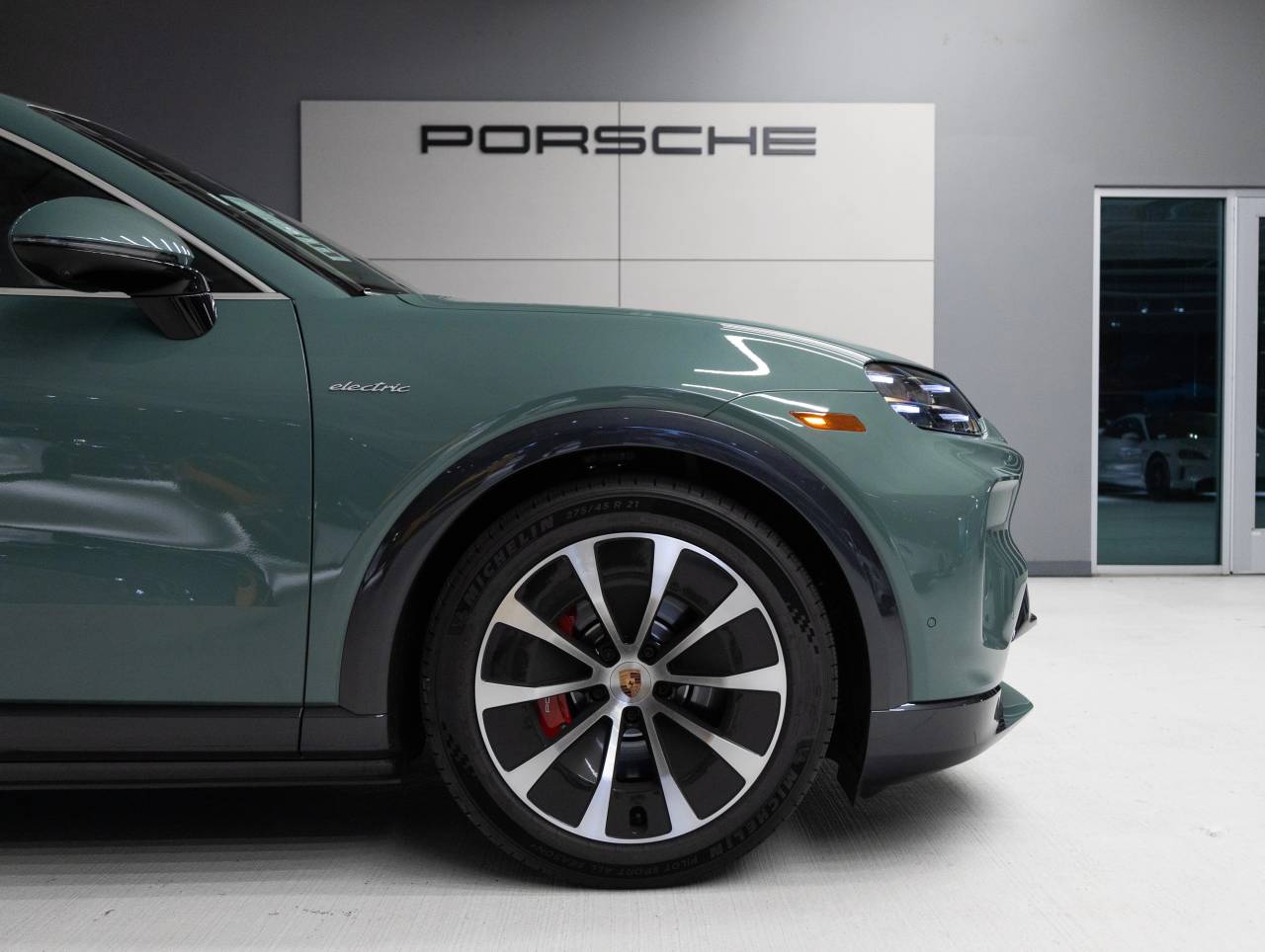 2026 Porsche Cayenne Cayenne S Electric