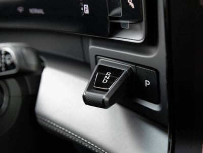 2026 Porsche Cayenne Cayenne S Electric