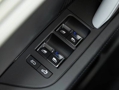 2026 Porsche Cayenne Cayenne S Electric