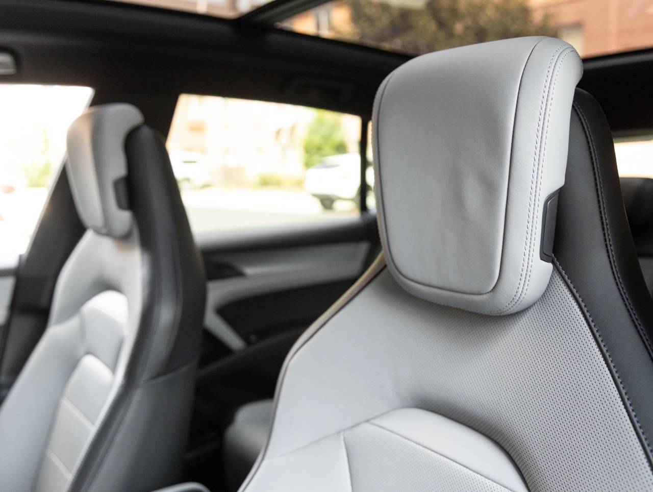 2026 Porsche Cayenne Cayenne S Electric