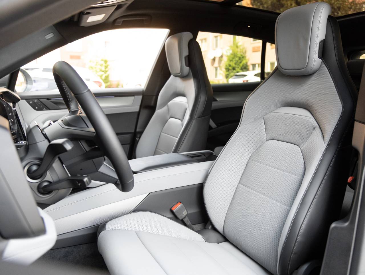 2026 Porsche Cayenne Cayenne S Electric