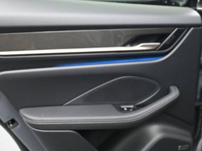 2025 Porsche Macan Turbo Electric