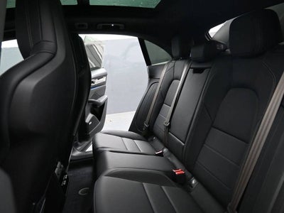 2025 Porsche Macan Turbo Electric