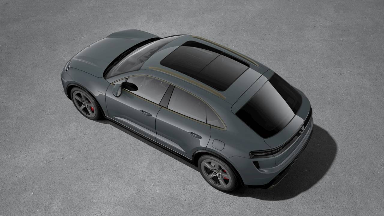 2025 Porsche Macan Turbo Electric