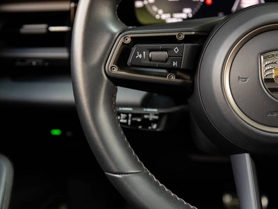 2024 Porsche Macan Macan Turbo