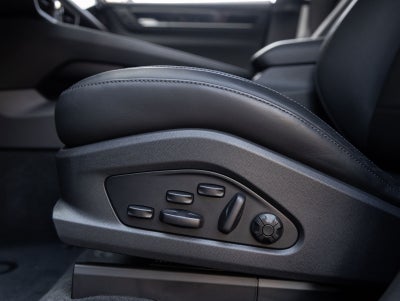 2025 Porsche Macan Macan Electric