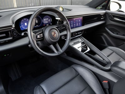 2025 Porsche Macan Macan Electric