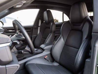 2025 Porsche Macan Macan Electric