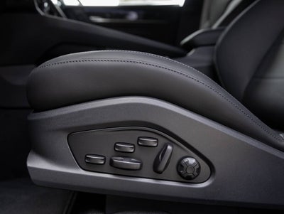 2025 Porsche Macan Macan Electric