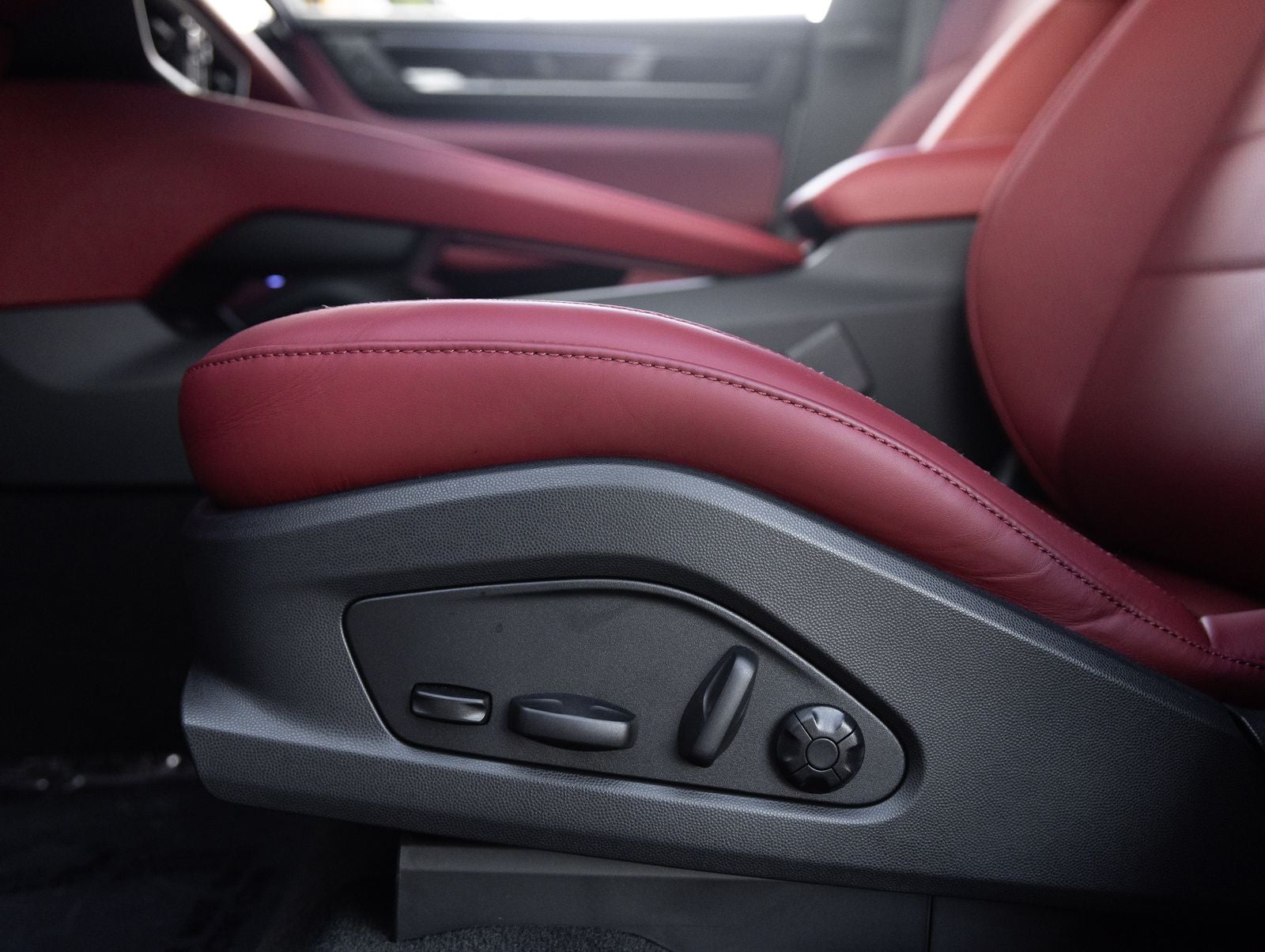 2026 Porsche Macan Electric
