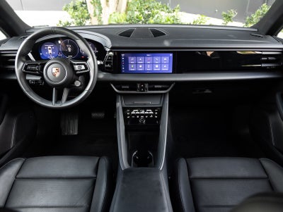 2025 Porsche Macan Electric
