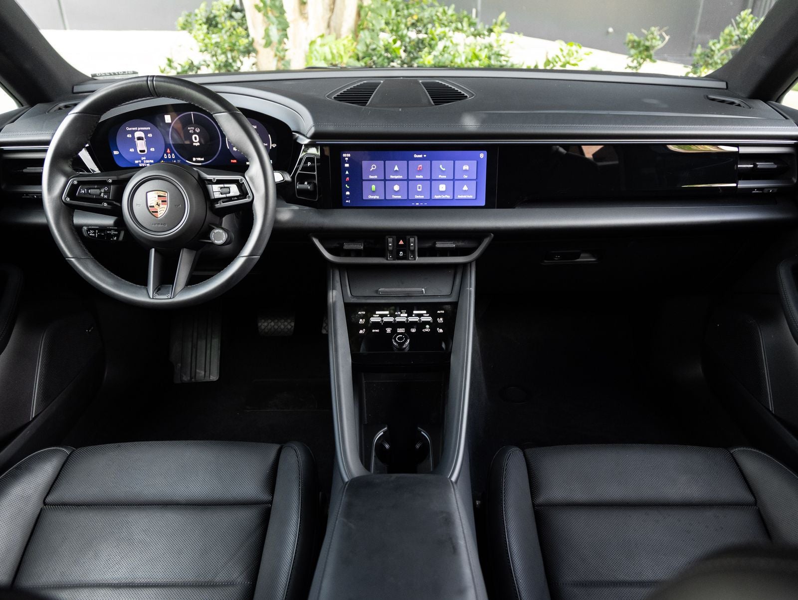2025 Porsche Macan Electric