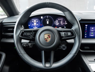 2025 Porsche Macan Electric