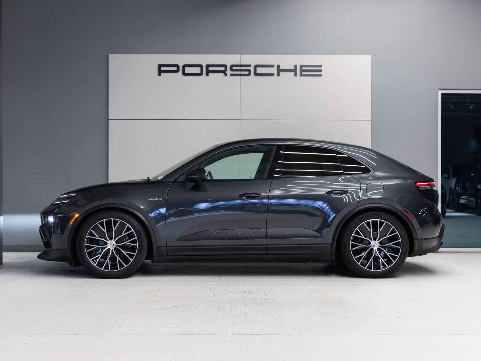 2025 Porsche Macan Electric