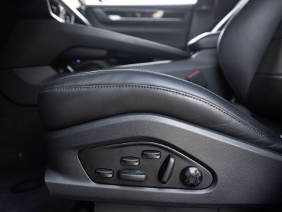 2025 Porsche Macan Electric