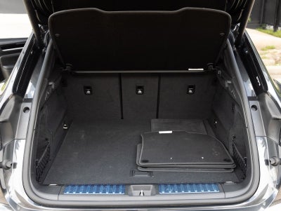 2025 Porsche Macan Electric