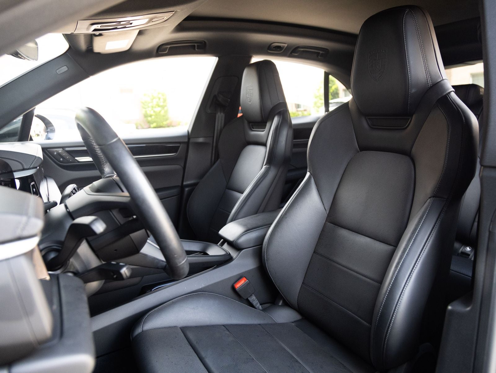2025 Porsche Macan Electric