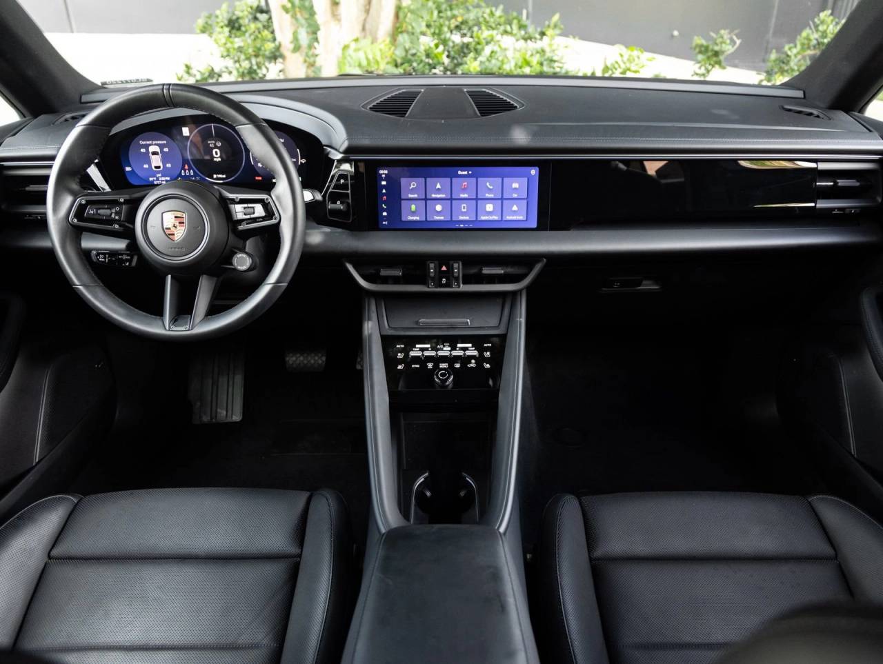 2025 Porsche Macan Electric