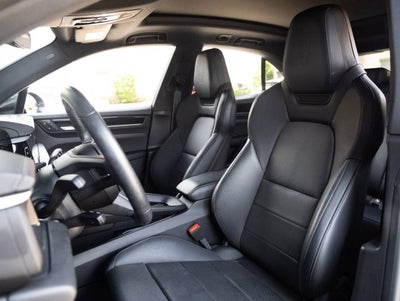 2025 Porsche Macan Electric
