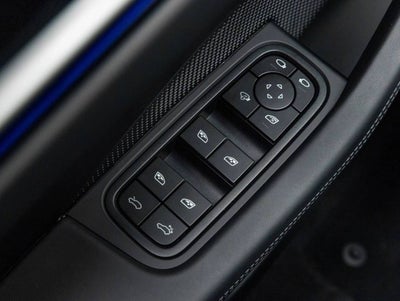 2025 Porsche Macan Electric