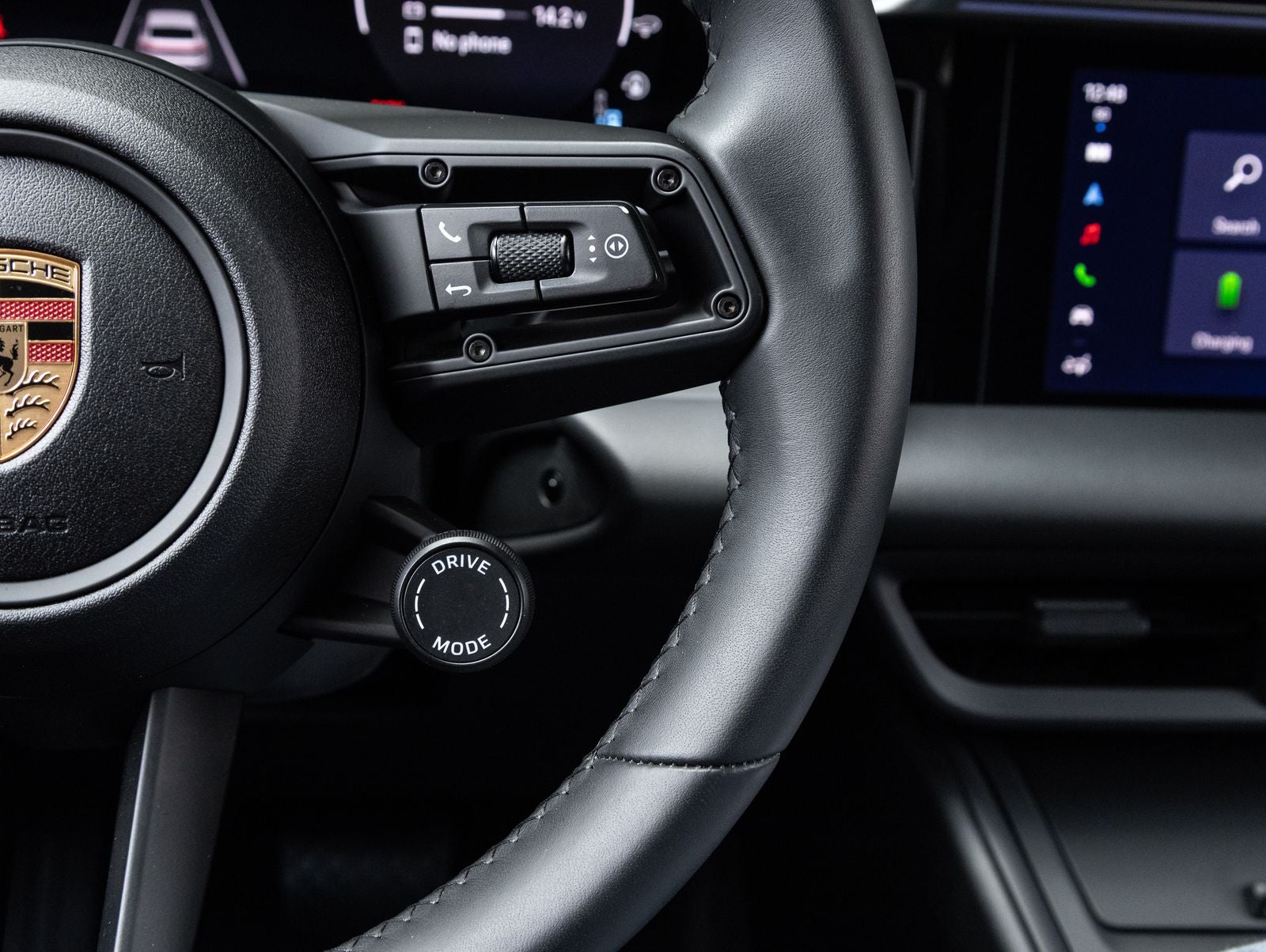 2025 Porsche Macan Electric