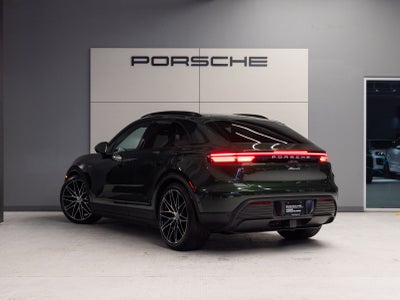 2025 Porsche Macan Electric