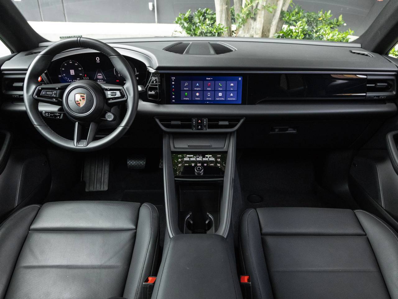 2025 Porsche Macan Electric
