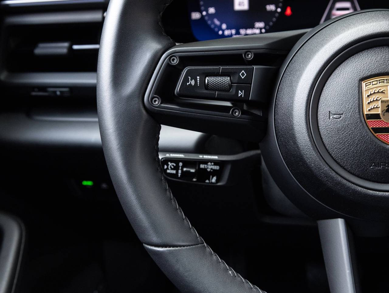 2025 Porsche Macan Electric