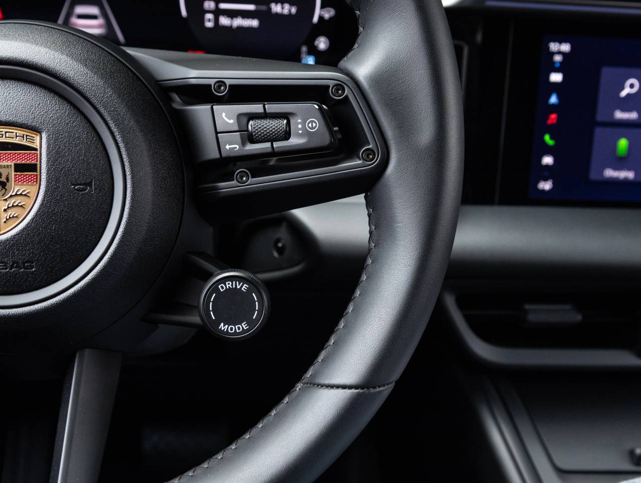 2025 Porsche Macan Electric