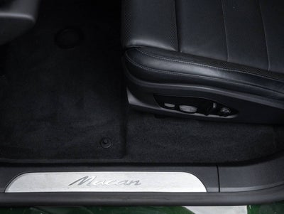 2025 Porsche Macan Electric