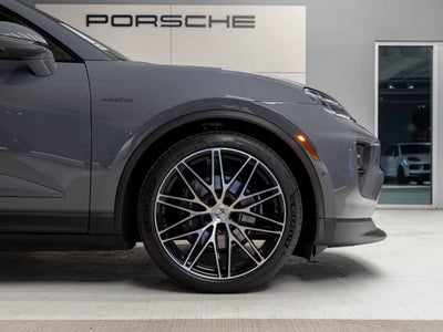 2025 Porsche Macan Macan Electric