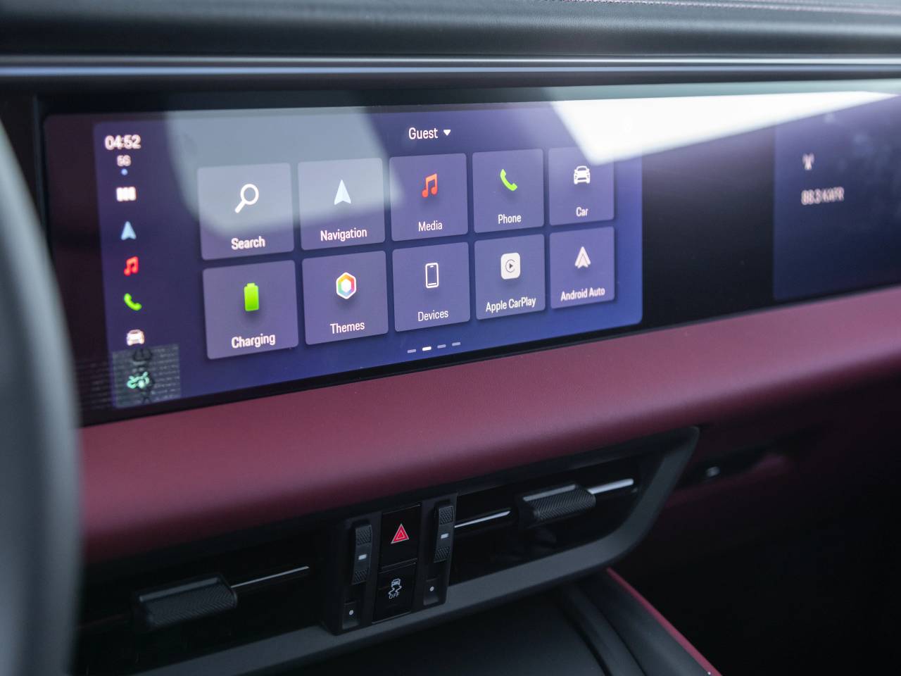 2025 Porsche Macan Macan Electric