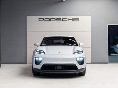 2025 Porsche Macan Macan Electric