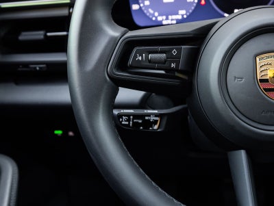 2025 Porsche Macan Macan Electric