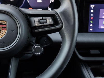 2025 Porsche Macan Macan Electric