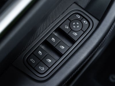 2025 Porsche Macan Macan Electric