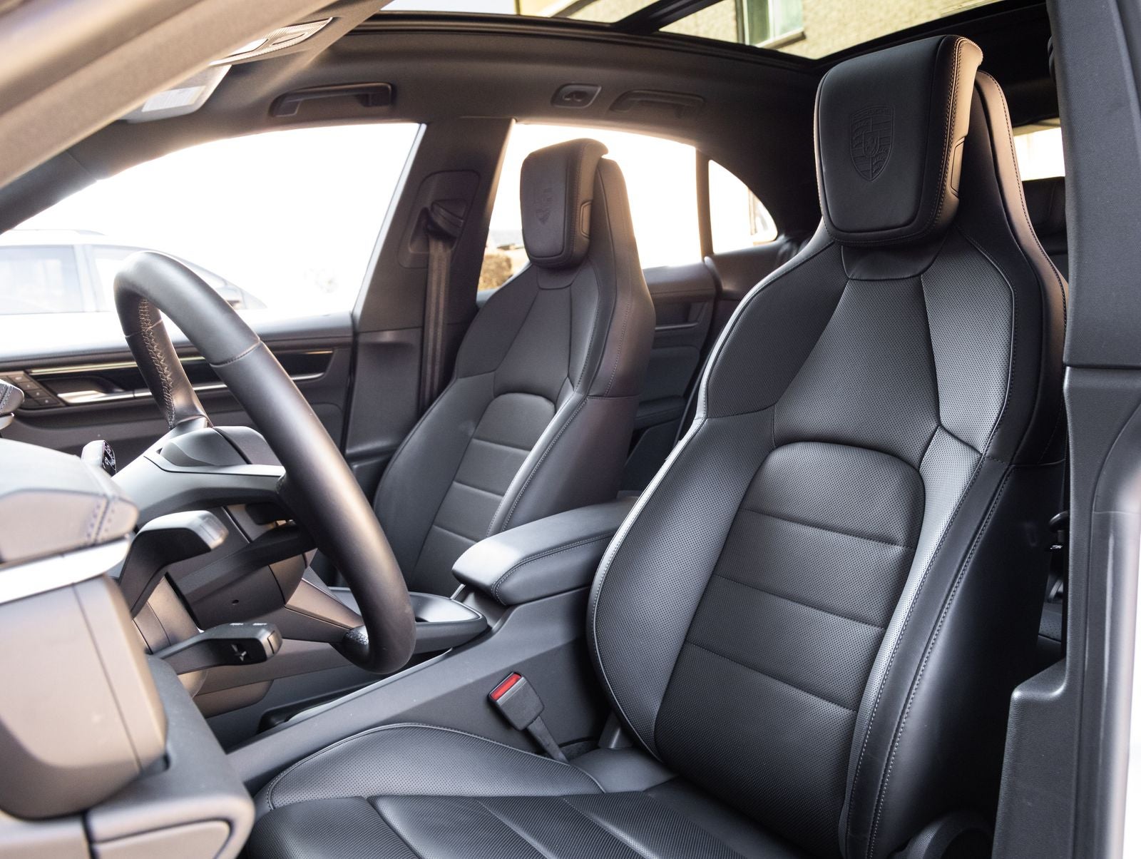 2025 Porsche Macan Macan Electric