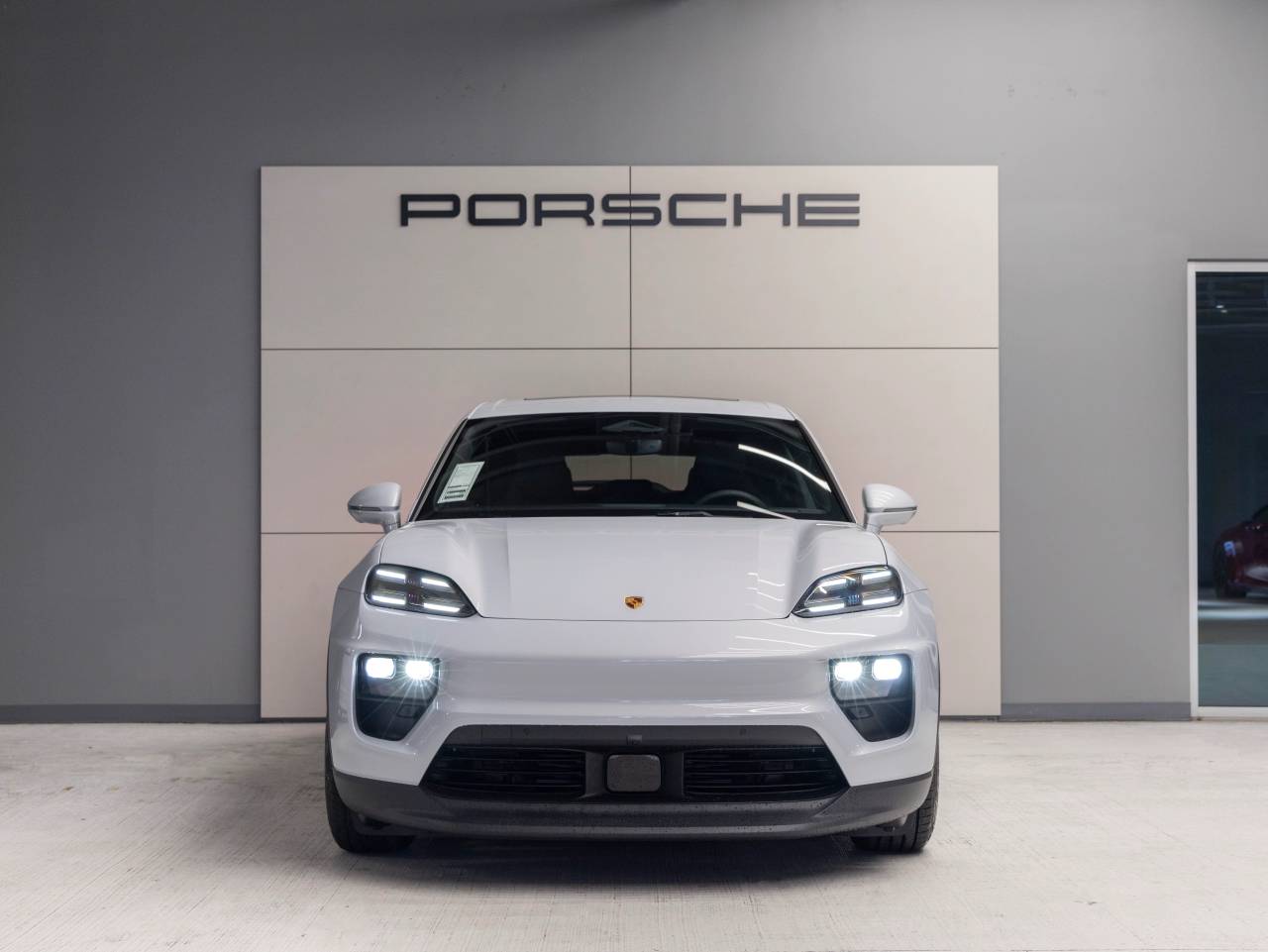 2025 Porsche Macan Macan Electric