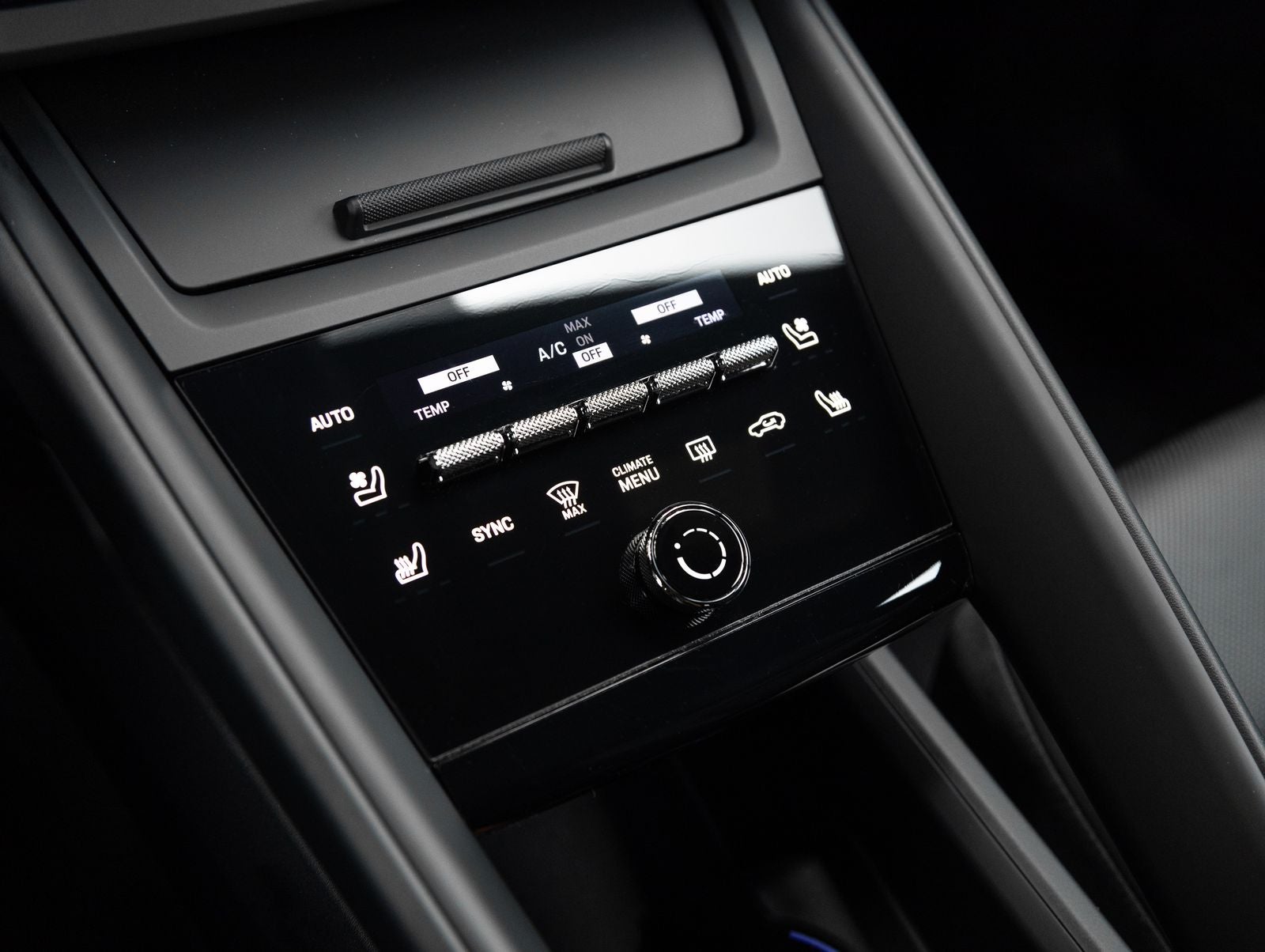 2025 Porsche Macan Electric