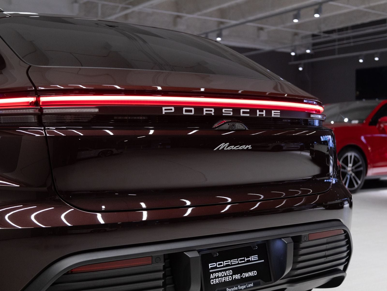 2025 Porsche Macan Electric